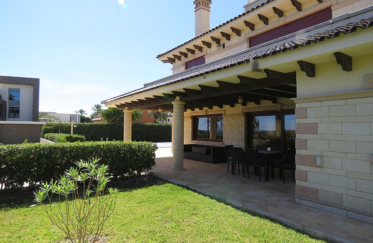 Resale - Villa - Orihuela Costa - Cabo Roig