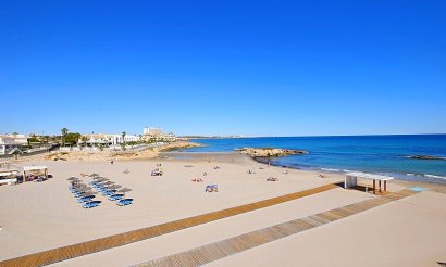 Resale - Villa - Orihuela Costa - Cabo Roig