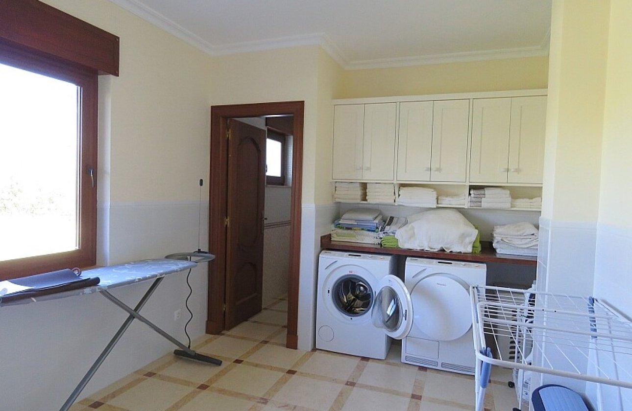 Resale - Villa - Orihuela Costa - Cabo Roig