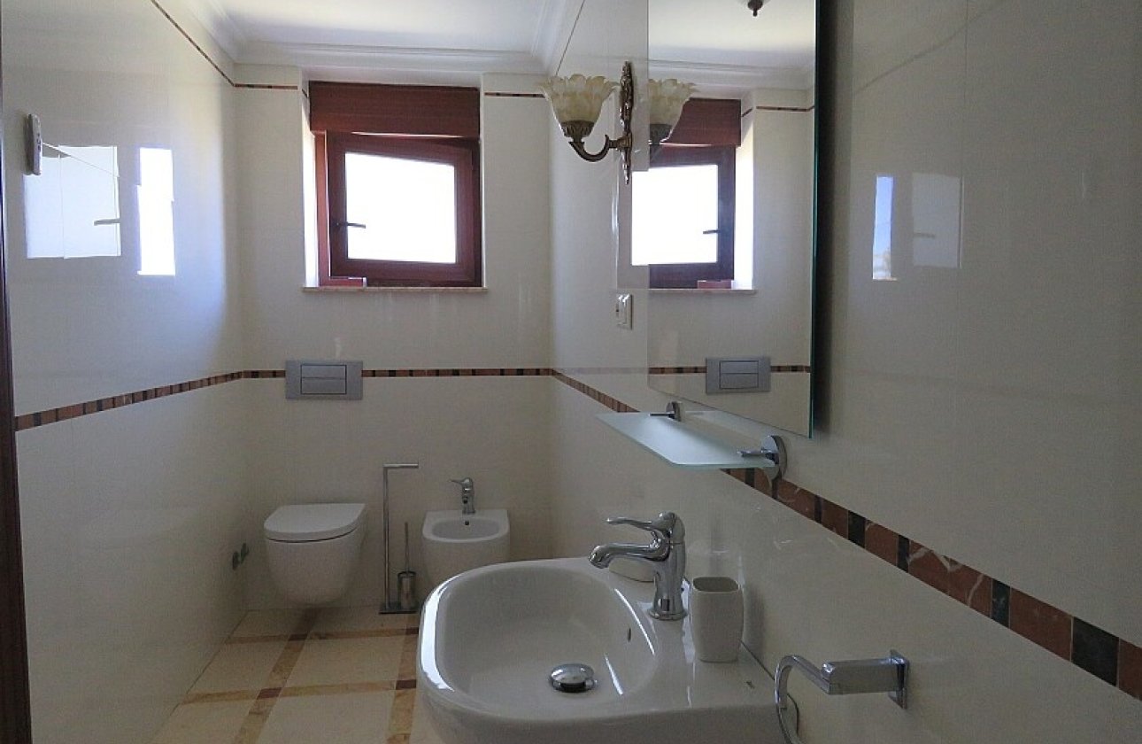 Resale - Villa - Orihuela Costa - Cabo Roig