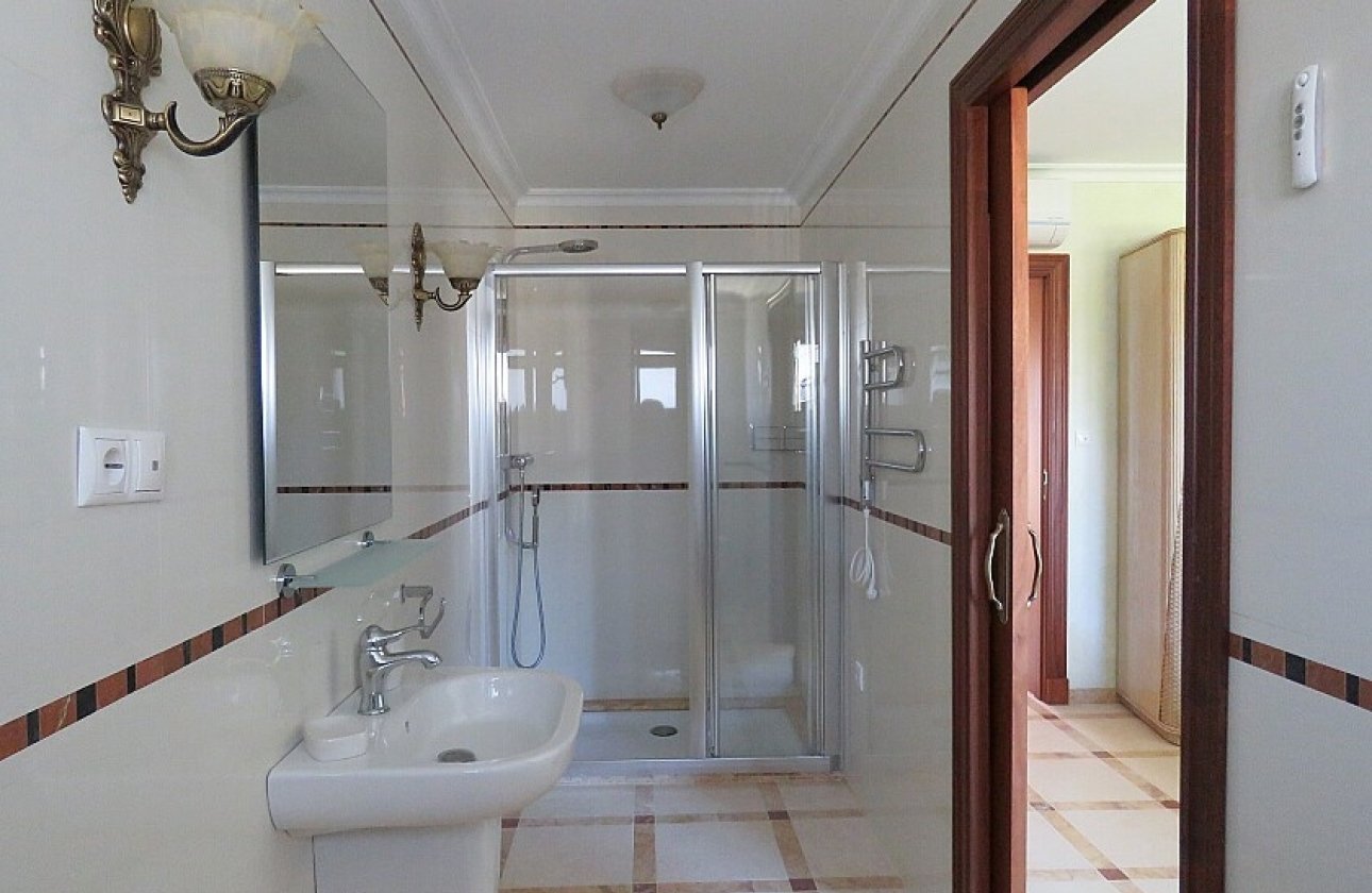 Resale - Villa - Orihuela Costa - Cabo Roig