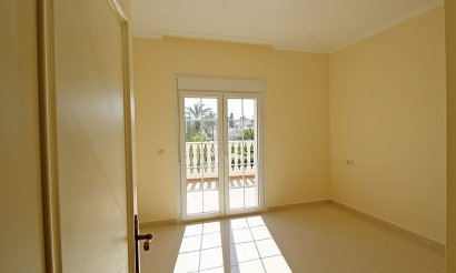 Resale - Villa - Orihuela Costa - Cabo Roig