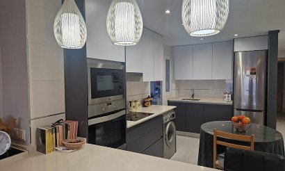 Resale - Apartment / flat - Torrevieja - Playa del Cura