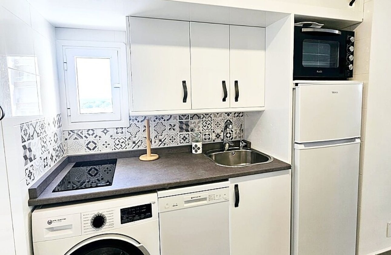 Resale - Apartment / flat - Orihuela Costa - Dehesa de campoamor