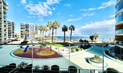 Resale - Apartment / flat - Punta Prima