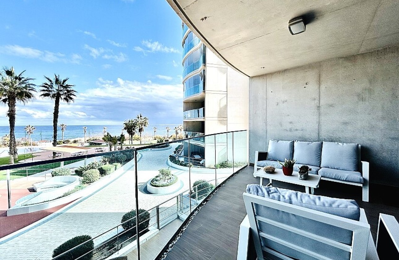 Resale - Apartment / flat - Punta Prima