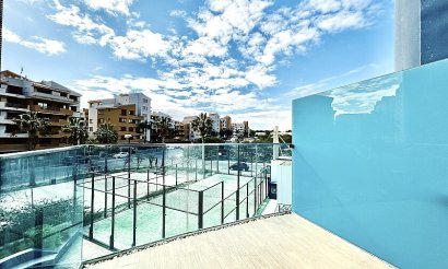 Resale - Apartment / flat - Punta Prima