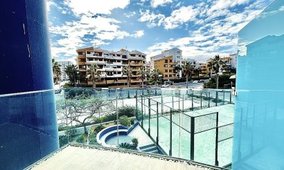 Resale - Apartment / flat - Punta Prima
