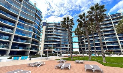 Resale - Apartment / flat - Punta Prima