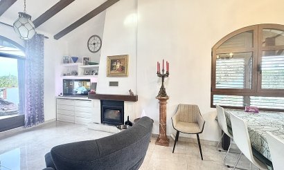 Resale - Villa - Orihuela Costa - Villamartín