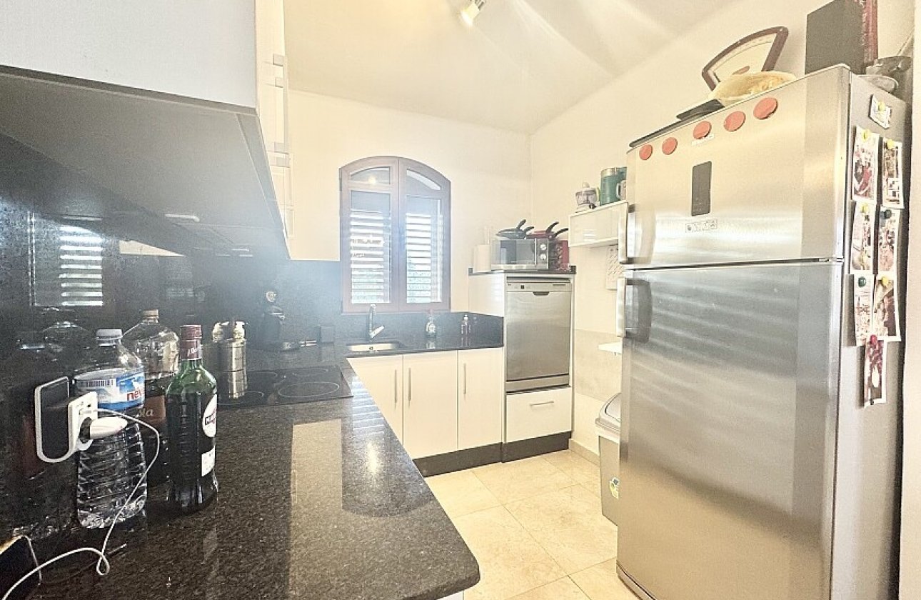 Resale - Villa - Orihuela Costa - Villamartín