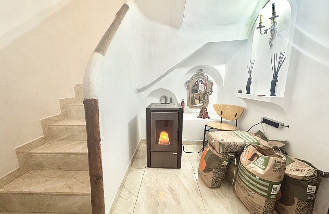 Resale - Villa - Orihuela Costa - Villamartín