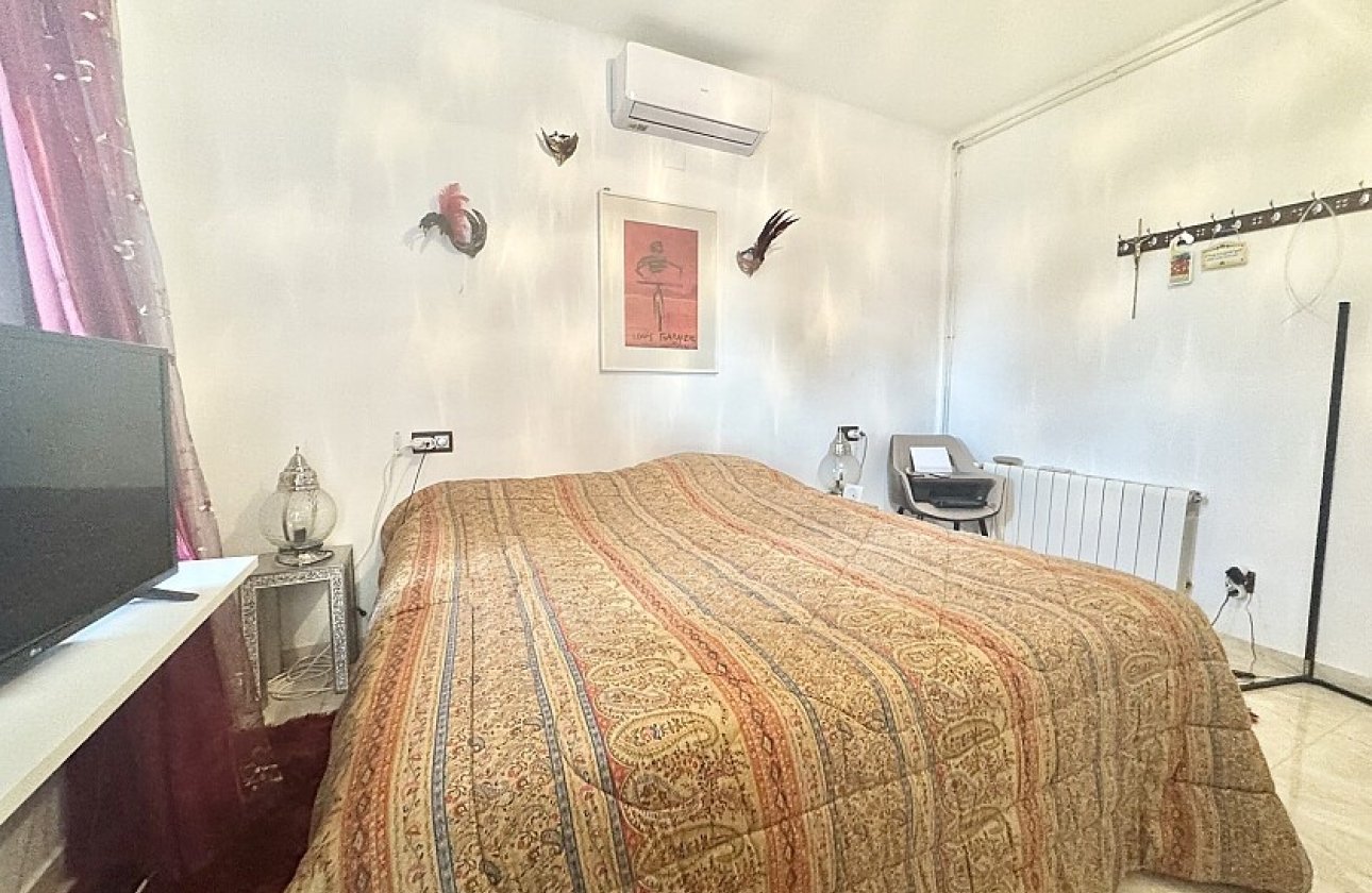 Resale - Villa - Orihuela Costa - Villamartín