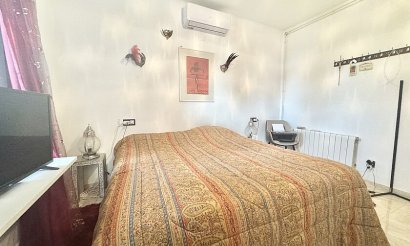 Resale - Villa - Orihuela Costa - Villamartín