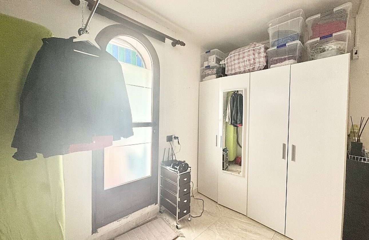 Resale - Villa - Orihuela Costa - Villamartín