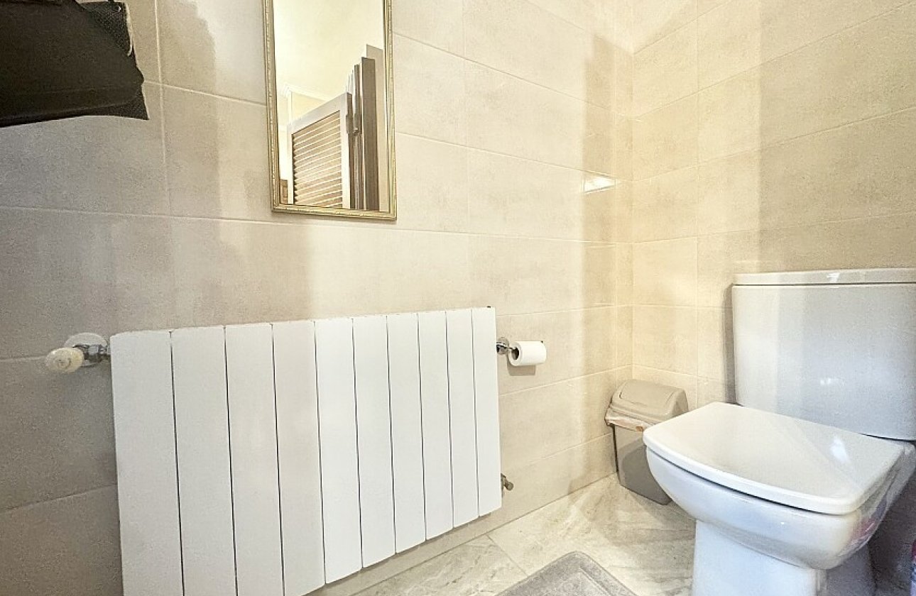 Resale - Villa - Orihuela Costa - Villamartín