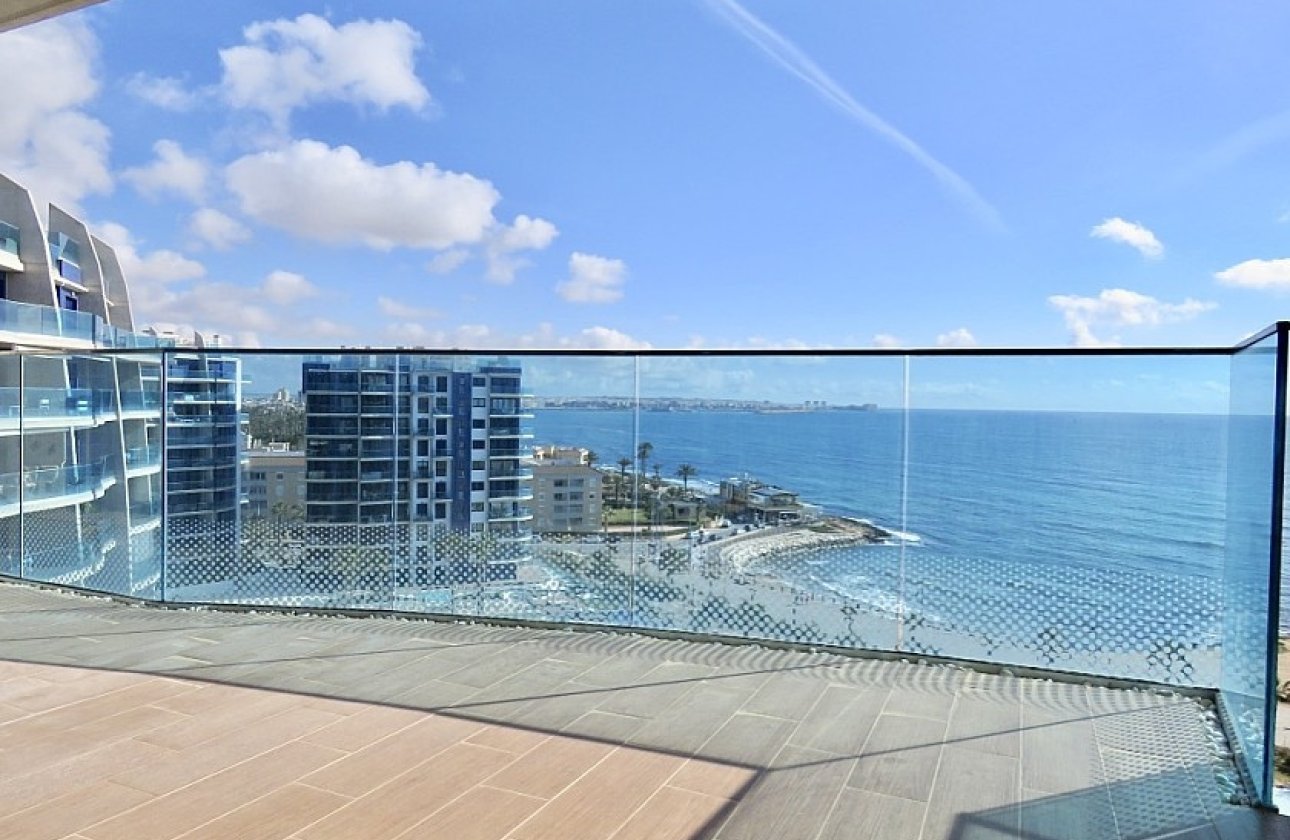 Resale - Apartment / flat - Punta Prima