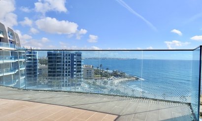 Resale - Apartment / flat - Punta Prima