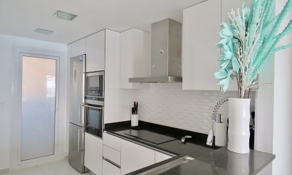 Resale - Apartment / flat - Punta Prima