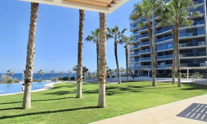 Resale - Apartment / flat - Punta Prima