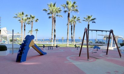 Resale - Apartment / flat - Punta Prima