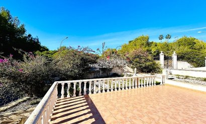 Revente - Villa - Orihuela Costa - Dehesa de campoamor