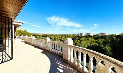 Revente - Villa - Orihuela Costa - Dehesa de campoamor