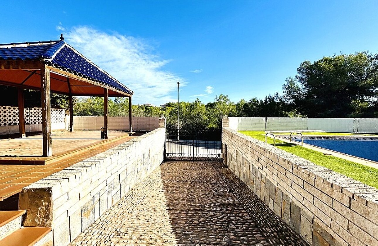 Revente - Villa - Orihuela Costa - Dehesa de campoamor