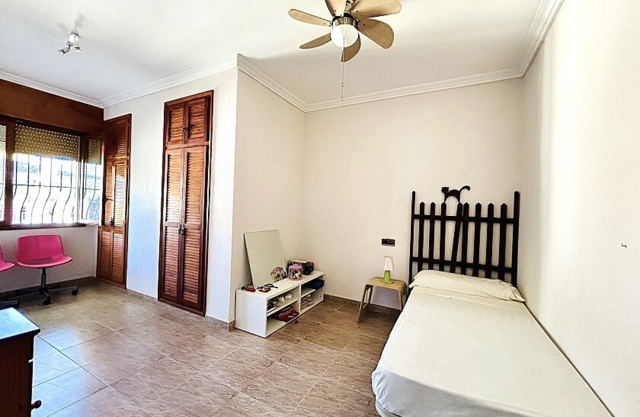 Revente - Villa - Orihuela Costa - Dehesa de campoamor