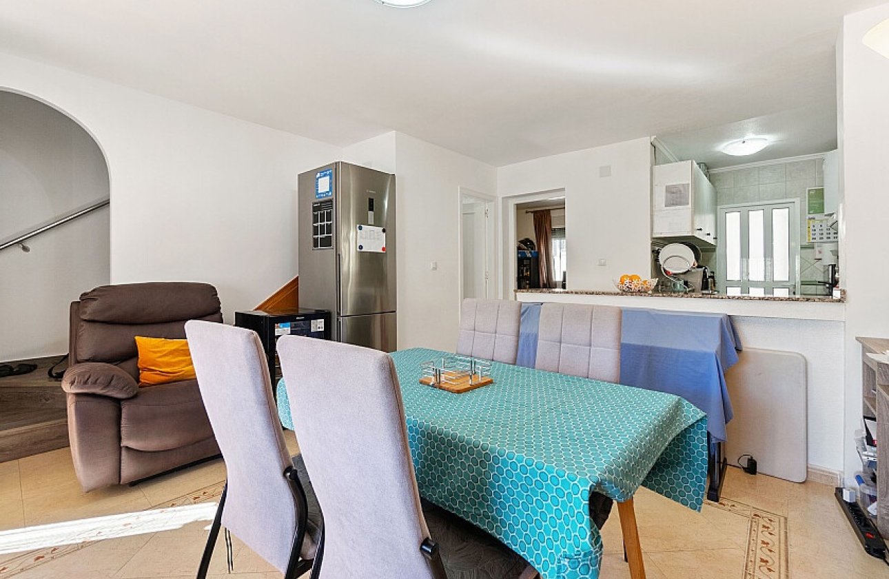 Resale - Villa - Orihuela Costa - Villamartin area