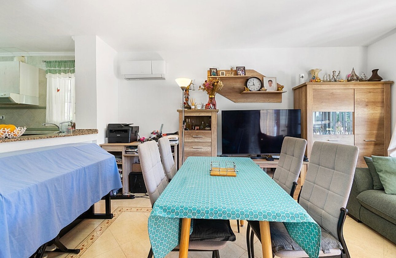 Resale - Villa - Orihuela Costa - Villamartin area