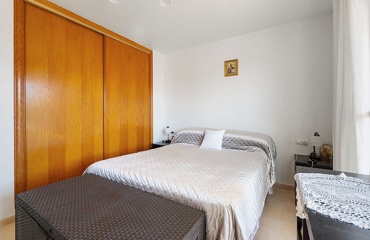 Resale - Villa - Orihuela Costa - Villamartin area