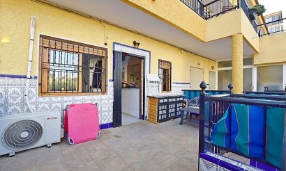 Resale - Townhouse - La Mata