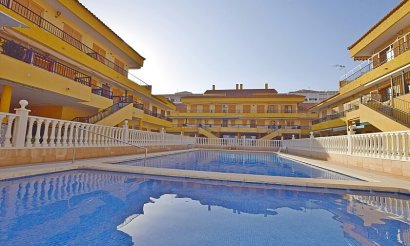 Resale - Townhouse - La Mata