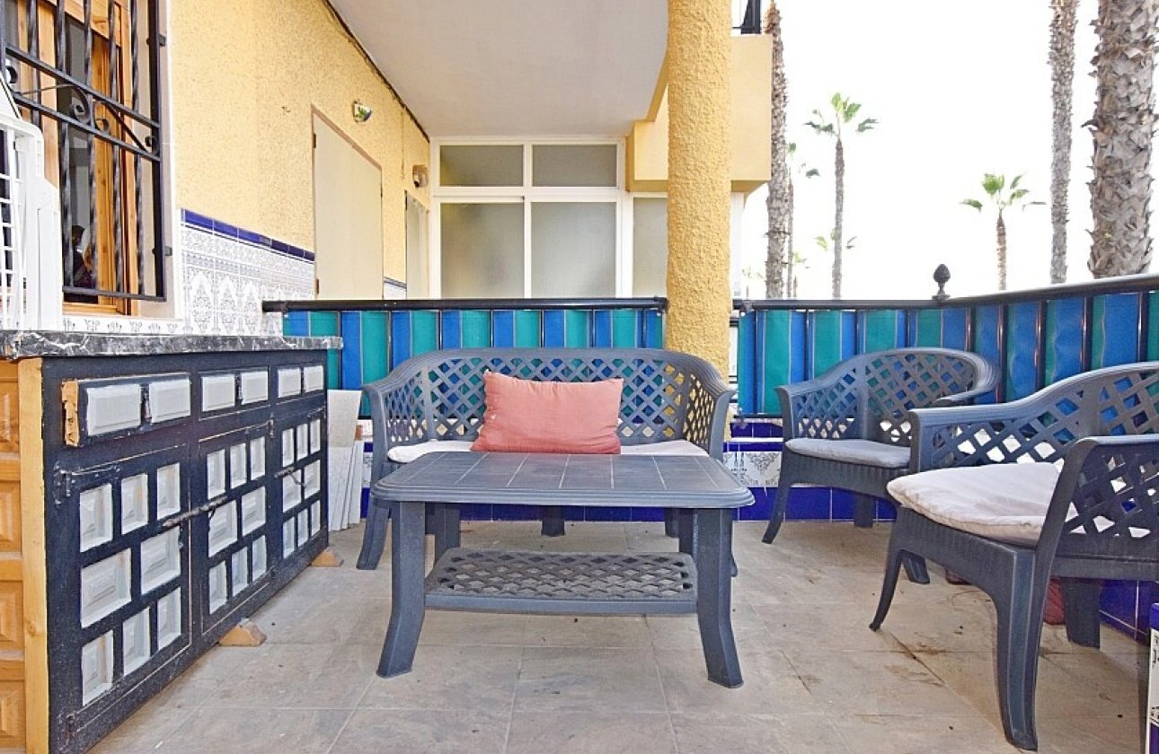 Resale - Townhouse - La Mata