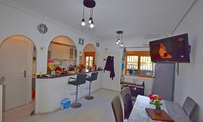 Resale - Townhouse - La Mata