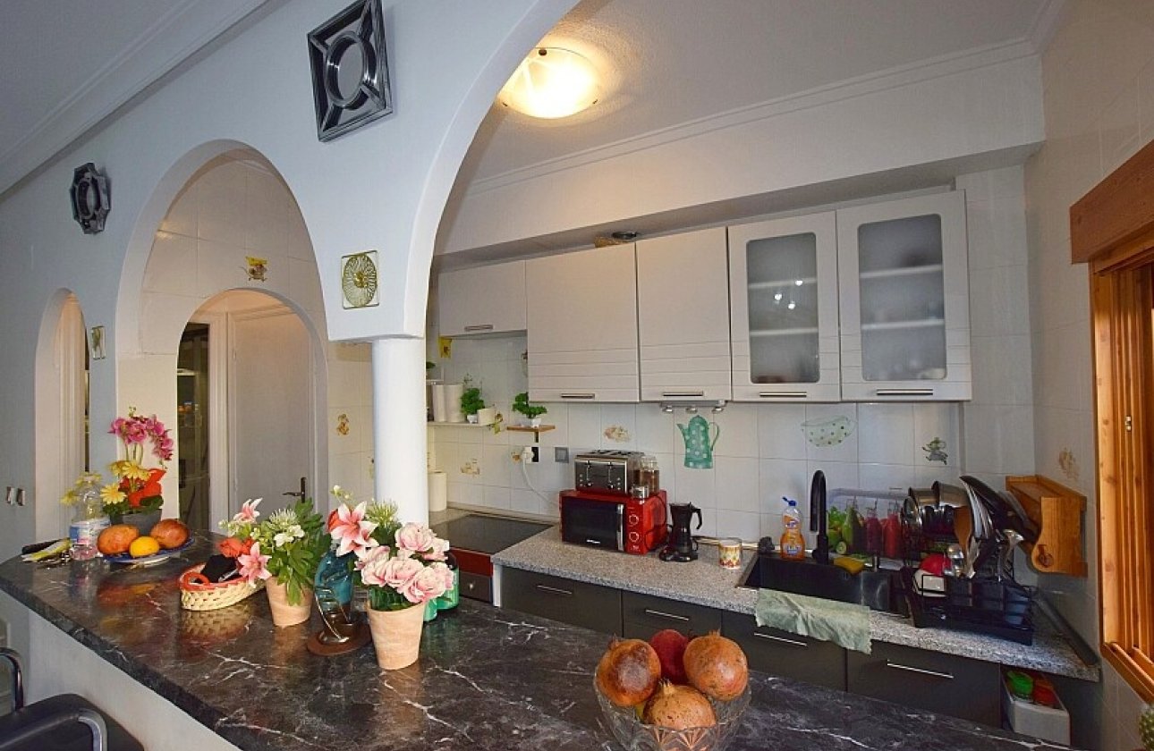 Resale - Townhouse - La Mata