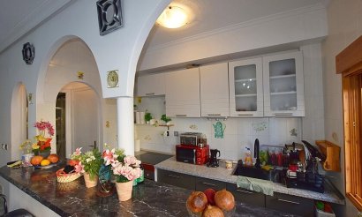 Resale - Townhouse - La Mata