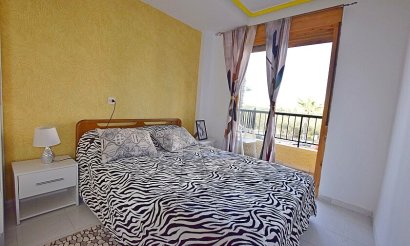 Resale - Townhouse - La Mata