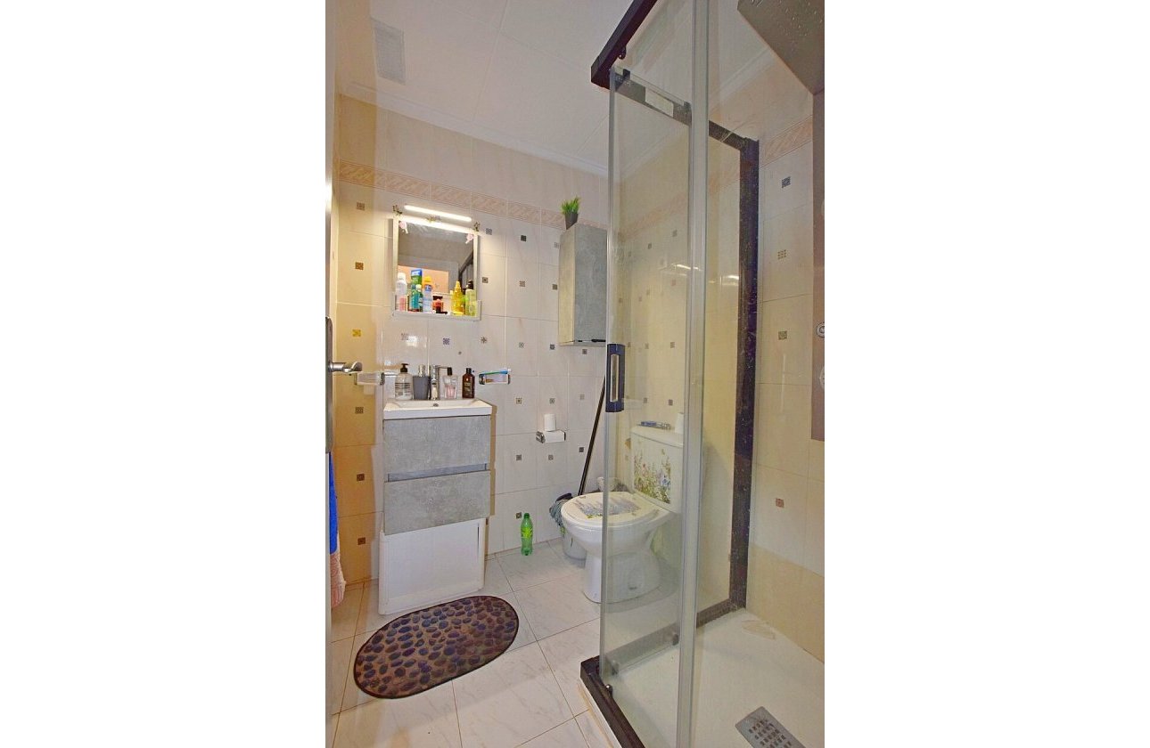 Resale - Townhouse - La Mata