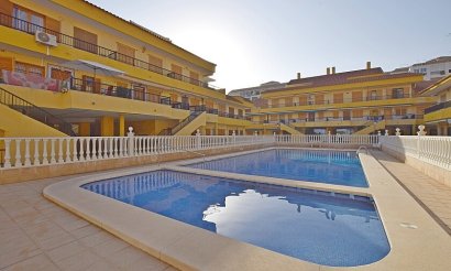 Resale - Townhouse - La Mata
