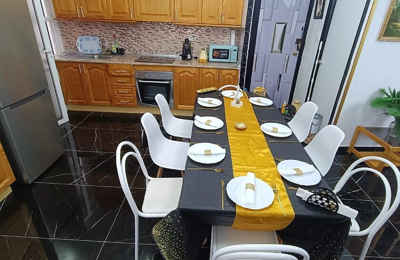 Resale - Apartment / flat - Torrevieja