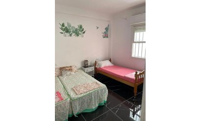 Resale - Apartment / flat - Torrevieja