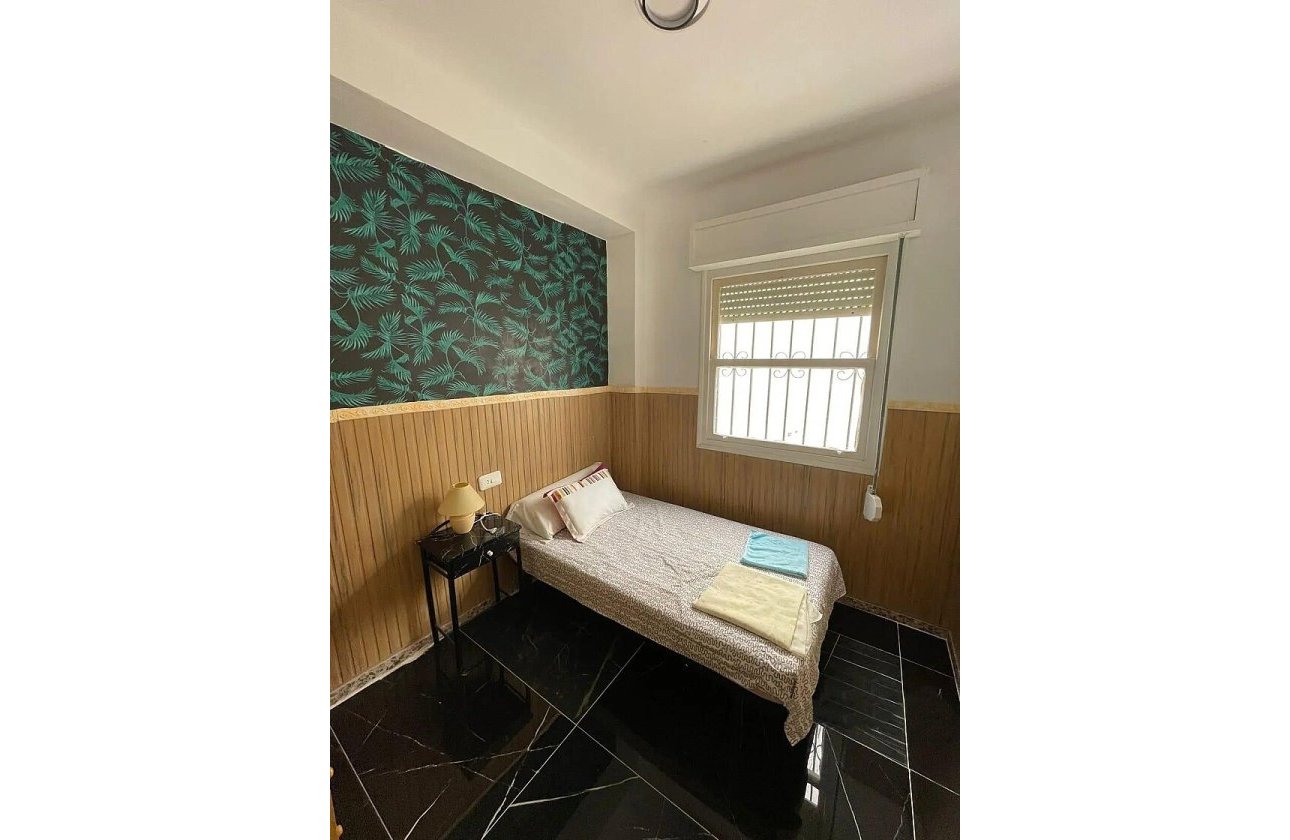 Resale - Apartment / flat - Torrevieja