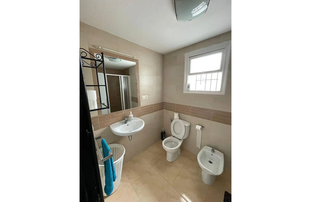 Resale - Apartment / flat - Torrevieja