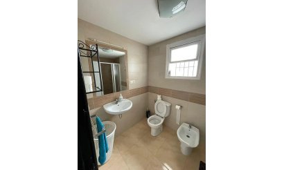 Resale - Apartment / flat - Torrevieja