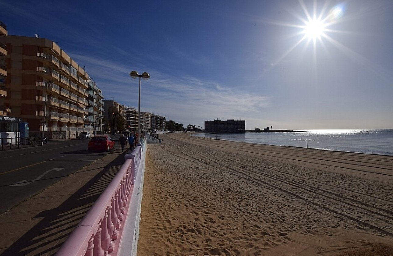 Resale - Apartment / flat - Torrevieja