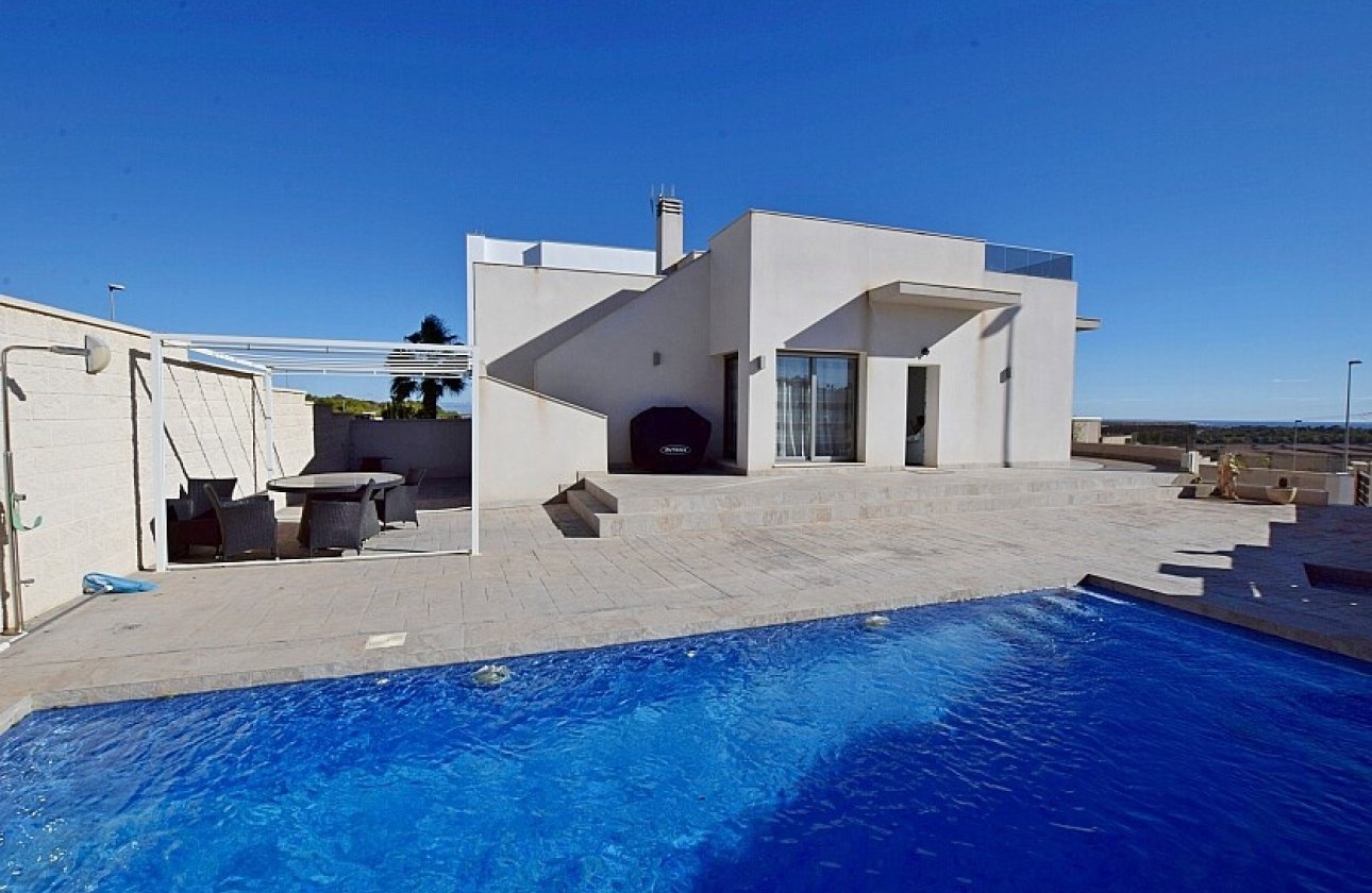 Resale - Villa - San Miguel de Salinas