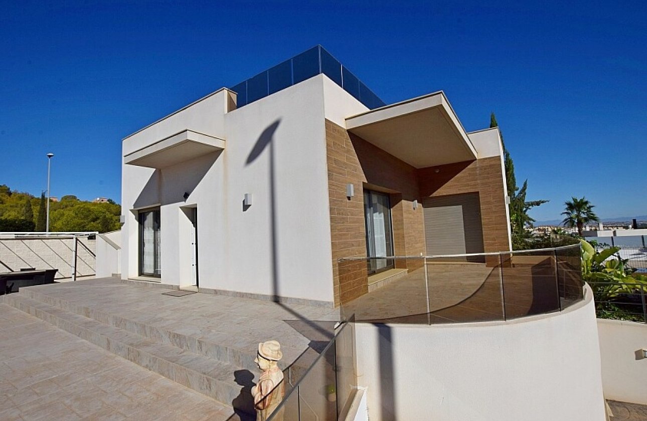 Resale - Villa - San Miguel de Salinas