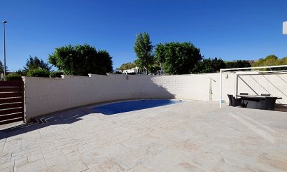Resale - Villa - San Miguel de Salinas